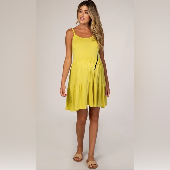 Pink blush tiered maternity dress - Picture 1 of 12